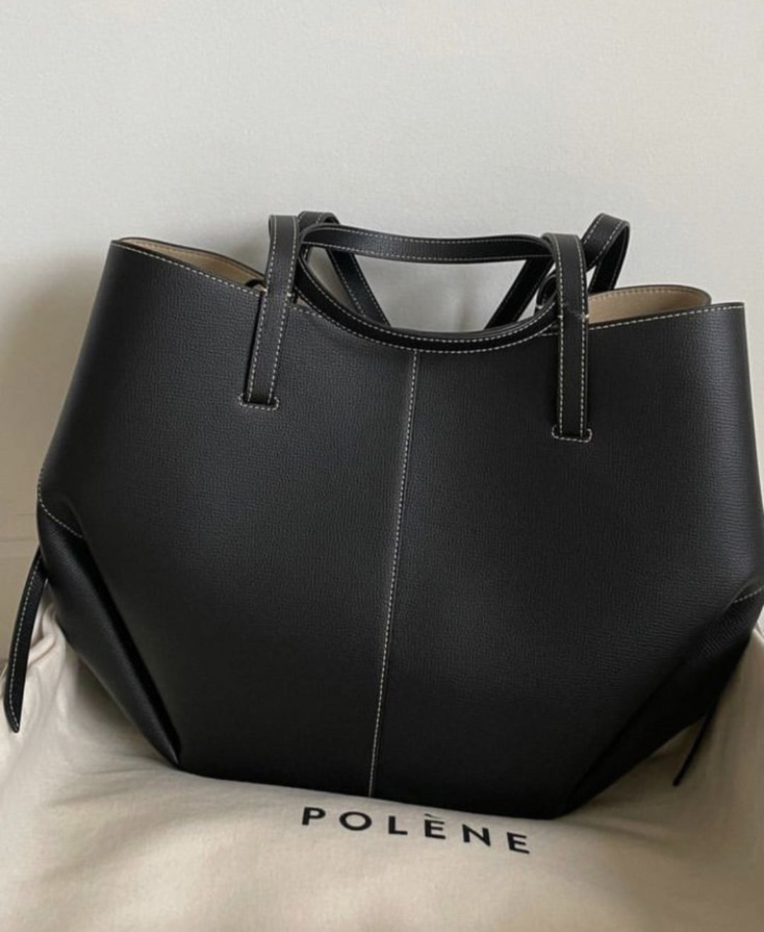 Structured tote