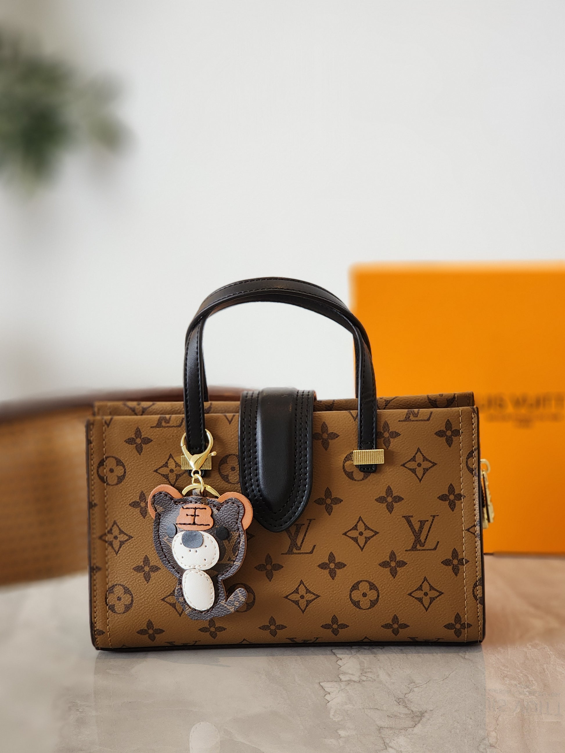 Monogram top handle