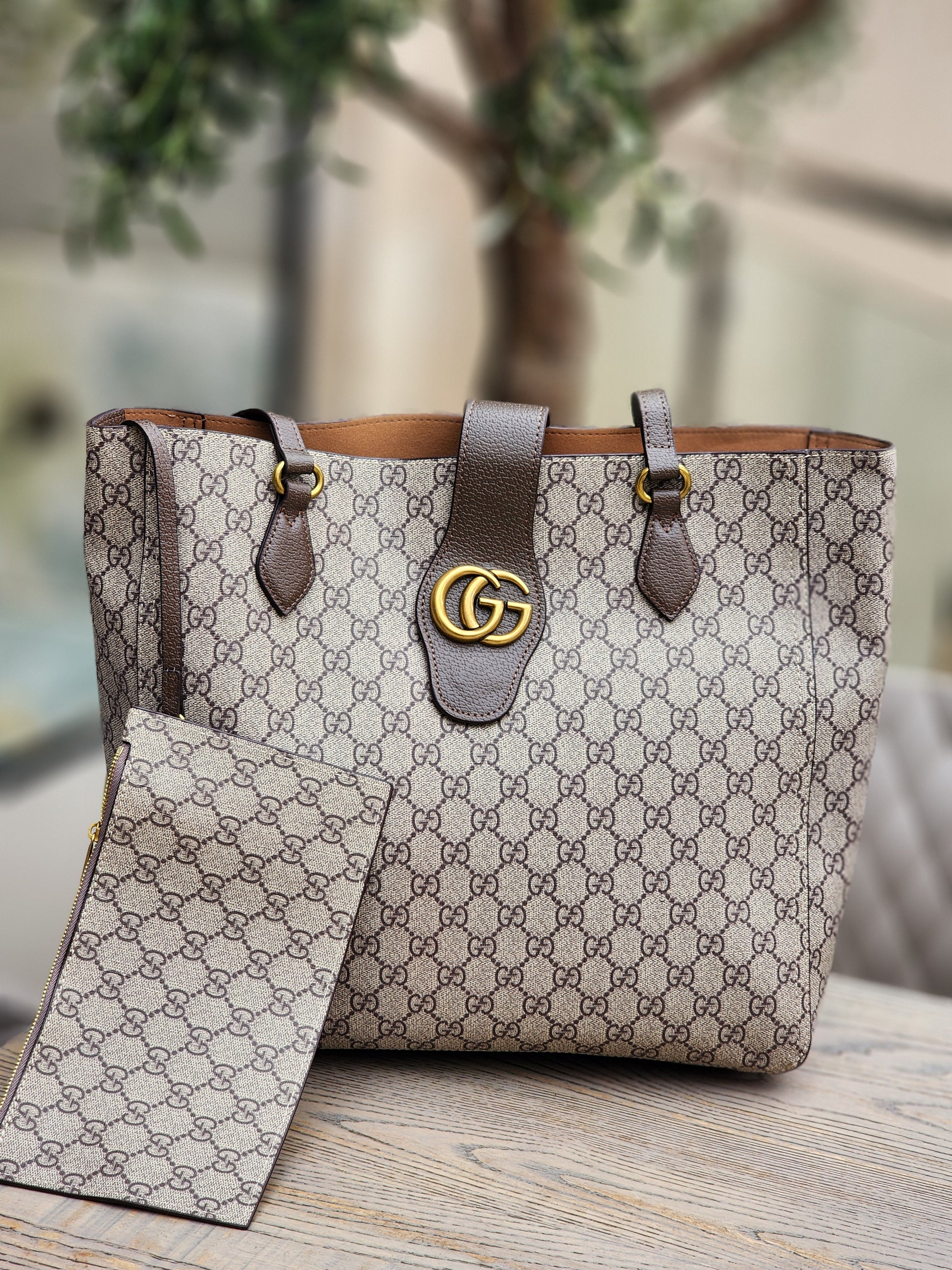 GG Signature Tote