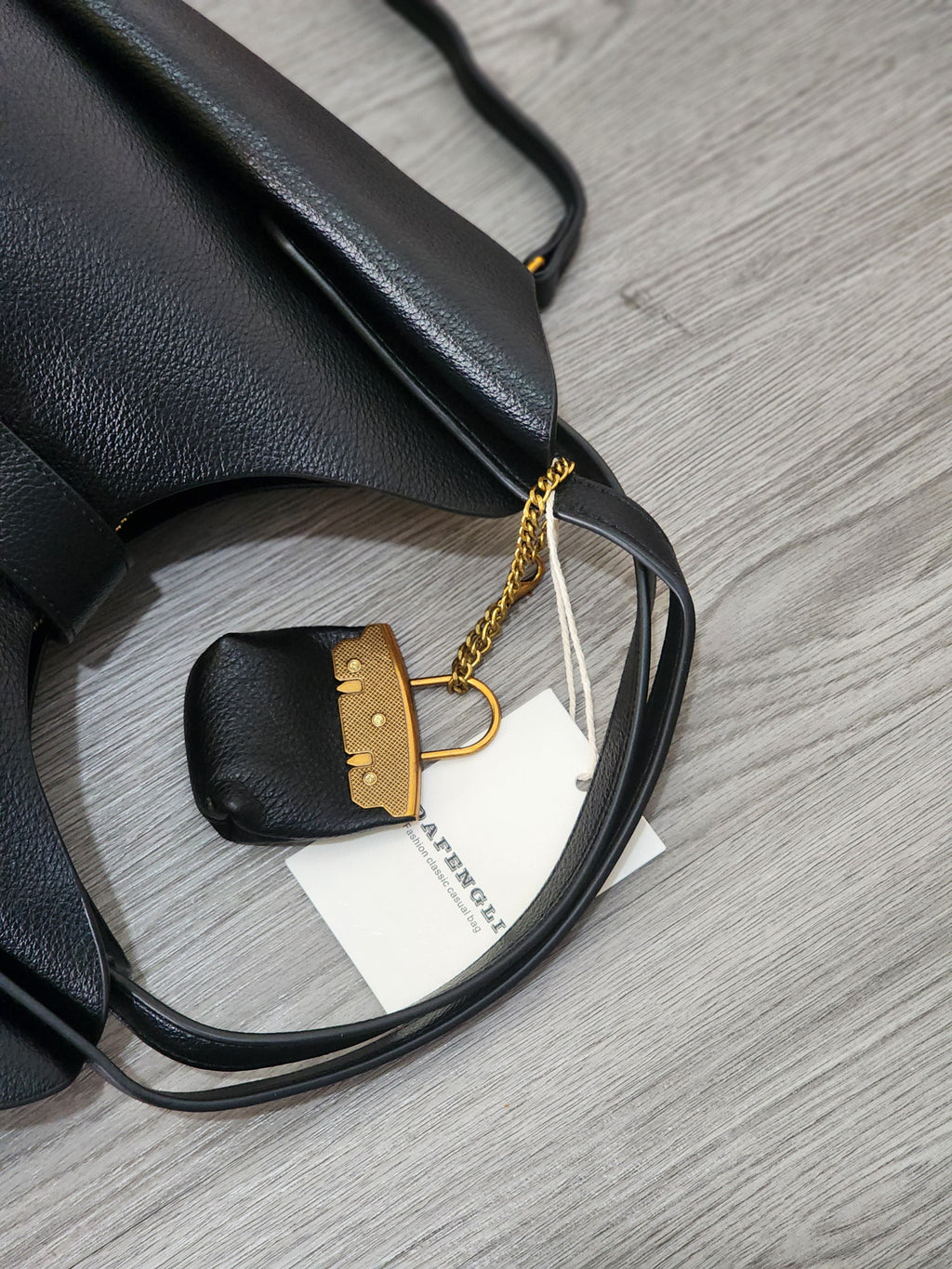 Ahera Minimalist Curve bag – Noir