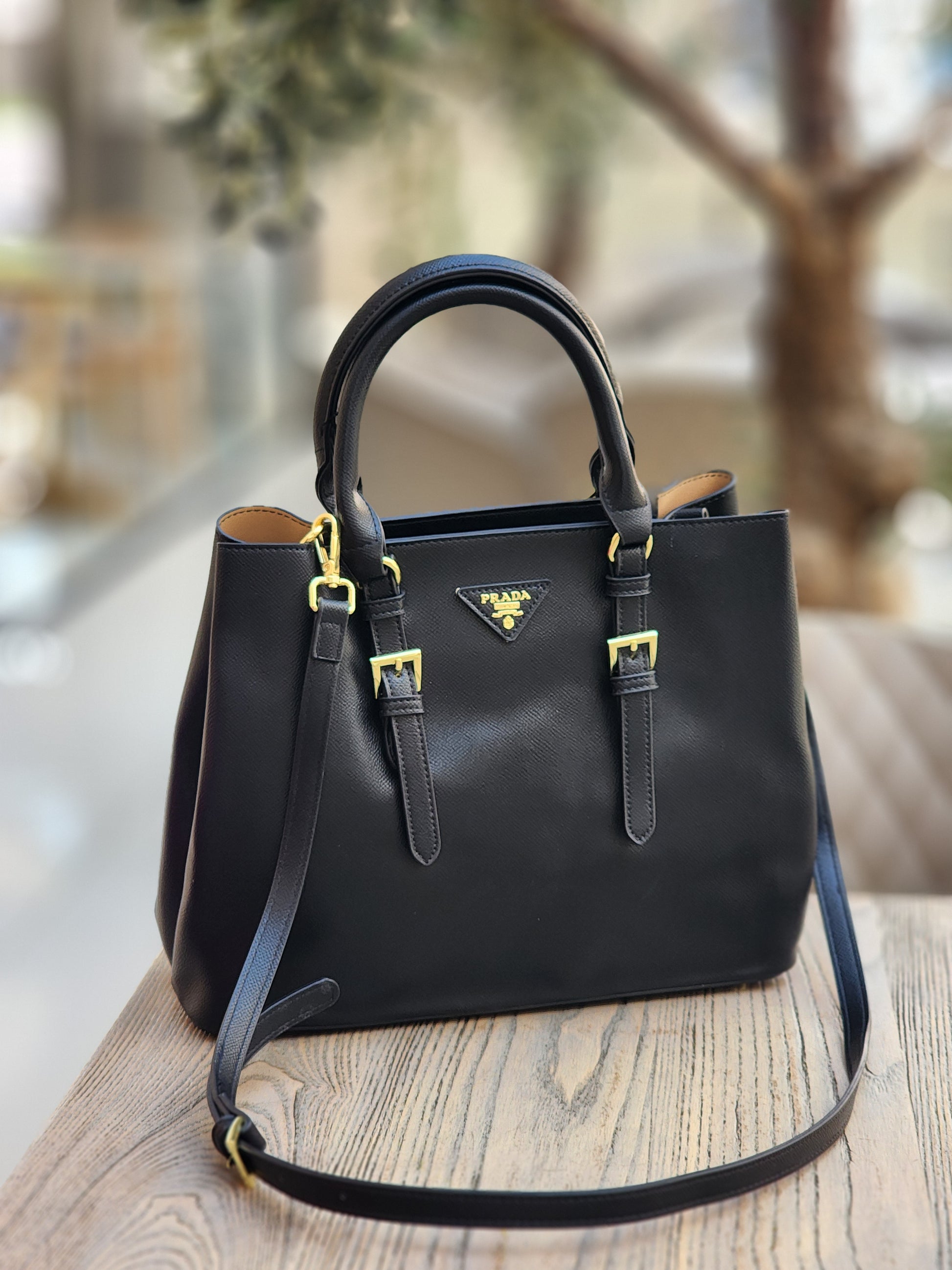 Elegant Black Handbag