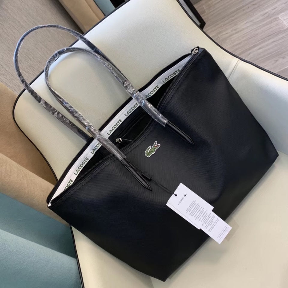 Signature croc logo tote
