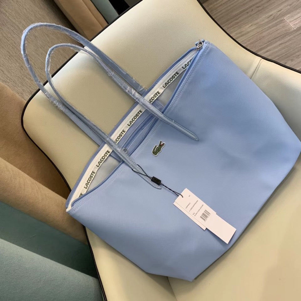 Signature croc logo tote