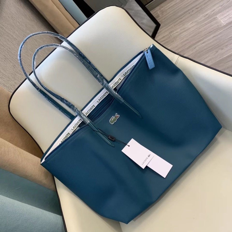 Signature croc logo tote